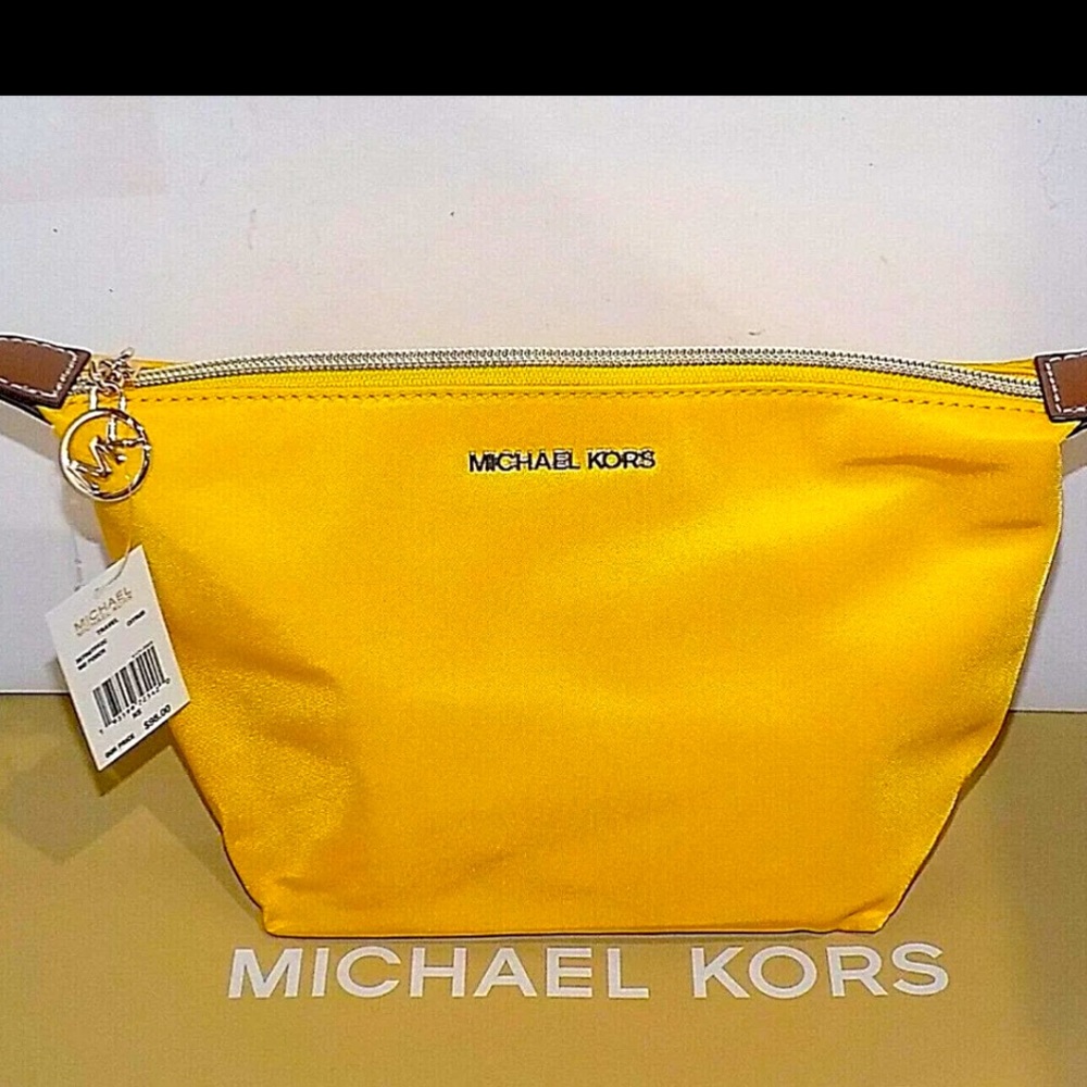 Michael Kors Travel Pouch
